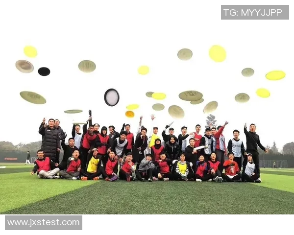 飞盘团队协作新高峰北京飞盘队展现卓越实力与默契配合