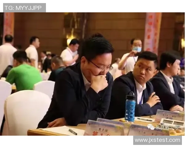 飞盘战术与团队协作成都飞盘队的成功运营模式探讨 飞盘战术与团队协作成都飞盘队的成功运营模式探讨