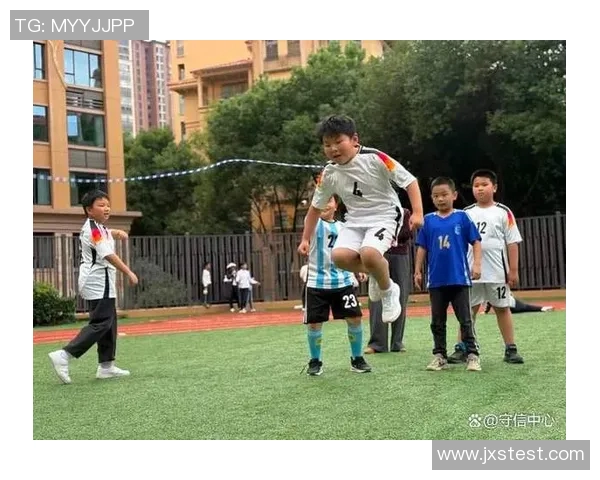 陈丽独家揭秘足球技巧与战术分享助你提升球技的秘诀