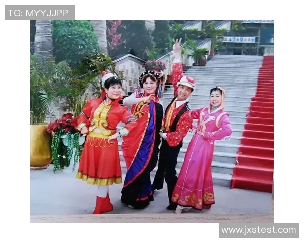 黄娜专访:从街头到舞台的舞蹈人生与成长故事回顾 黄娜专访:从街头到舞台的舞蹈人生与成长故事回顾