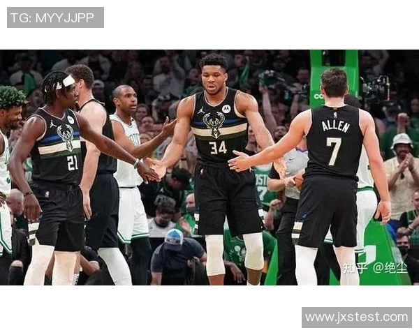 凯尔特人与雄鹿季后赛对决分析及精彩瞬间回顾