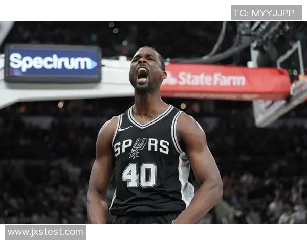 哈里森巴恩斯:从新秀到明星球员的成长之路与篮球生涯分析 哈里森巴恩斯:从新秀到明星球员的成长之路与篮球生涯分析