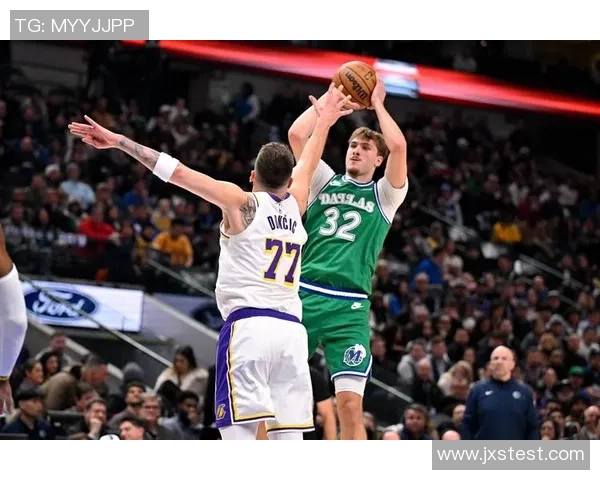 季前赛精彩对决黄蜂挑战独行侠期待新赛季的精彩表现与球员成长