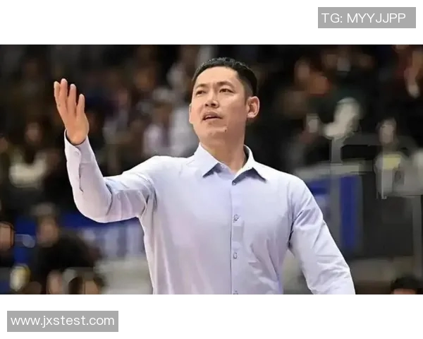 张庆鹏:从篮球场上的拼搏者到人生舞台上的成功转型者 张庆鹏:从篮球场上的拼搏者到人生舞台上的成功转型者