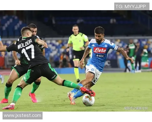 意甲精彩对决萨索洛主场迎战都灵力争三分