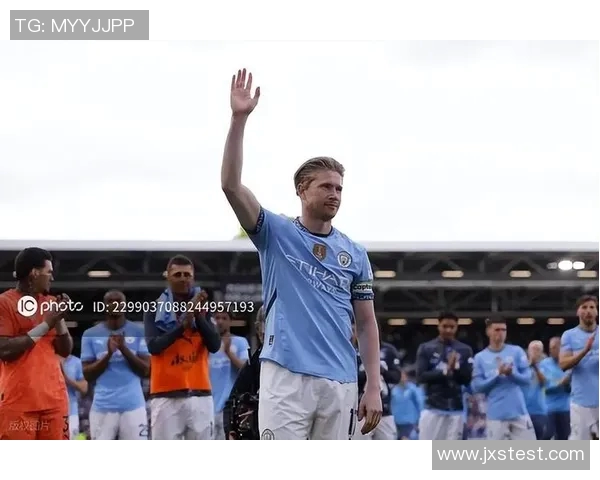 曼城与央视网的精彩对决引发球迷热议与媒体关注