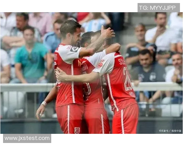 波鸿对阵汉堡的比赛结果分析与比分预测探讨