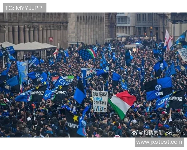 欧冠门票系统崩溃数万球迷排队奋战12小时争抢梦寐以求的入场券 欧冠门票系统崩溃数万球迷排队奋战12小时争抢梦寐以求的入场券