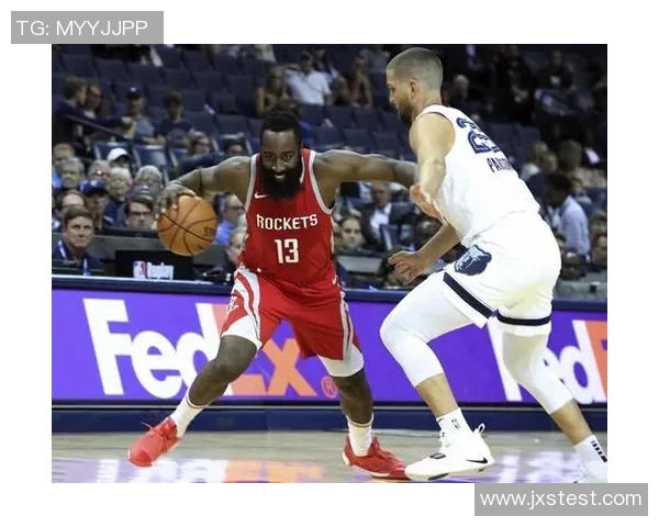 火箭与骑士季前赛精彩对决全程录像回顾与分析 火箭与骑士季前赛精彩对决全程录像回顾与分析