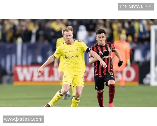 纳什维尔与亚特兰的精彩对决揭示足球战术与团队合作的魅力 纳什维尔与亚特兰的精彩对决揭示足球战术与团队合作的魅力