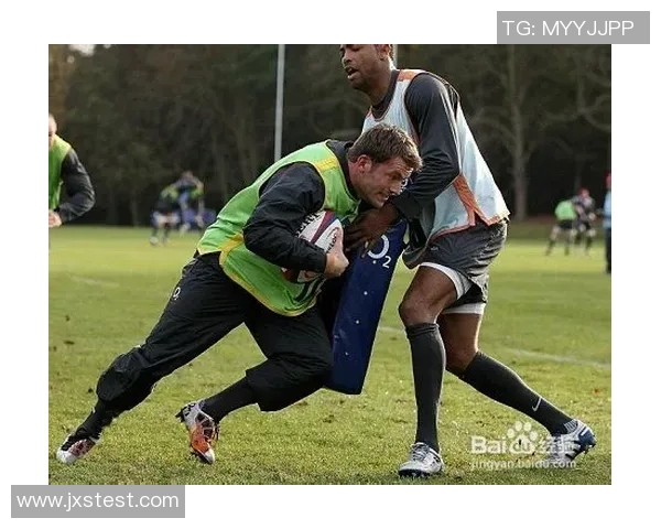重庆足球队荣登耐力排行榜第一名展现强大体能实力