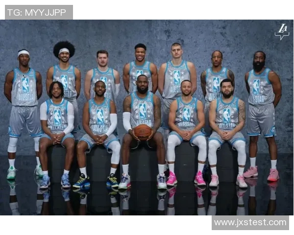 陈林坚的奋斗历程与职业生涯：从青涩少年到篮球场上的闪耀明星