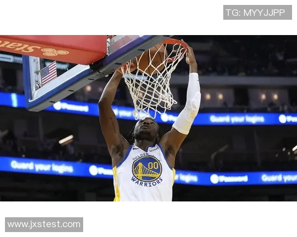 5月19日勇士与开拓者激战正酣球迷期待精彩对决再续传奇 5月19日勇士与开拓者激战正酣球迷期待精彩对决再续传奇