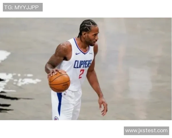 乔尔恩比德的篮球之路与未来展望：从天赋到巨星的蜕变与挑战